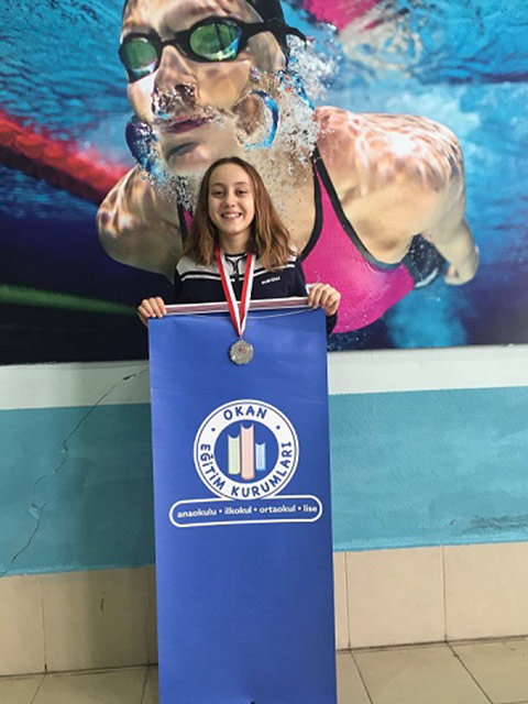 Yosun Hacıfazlıoğlu MEB Yüzme Yarışları Türkiye Yarı Finalinde 
