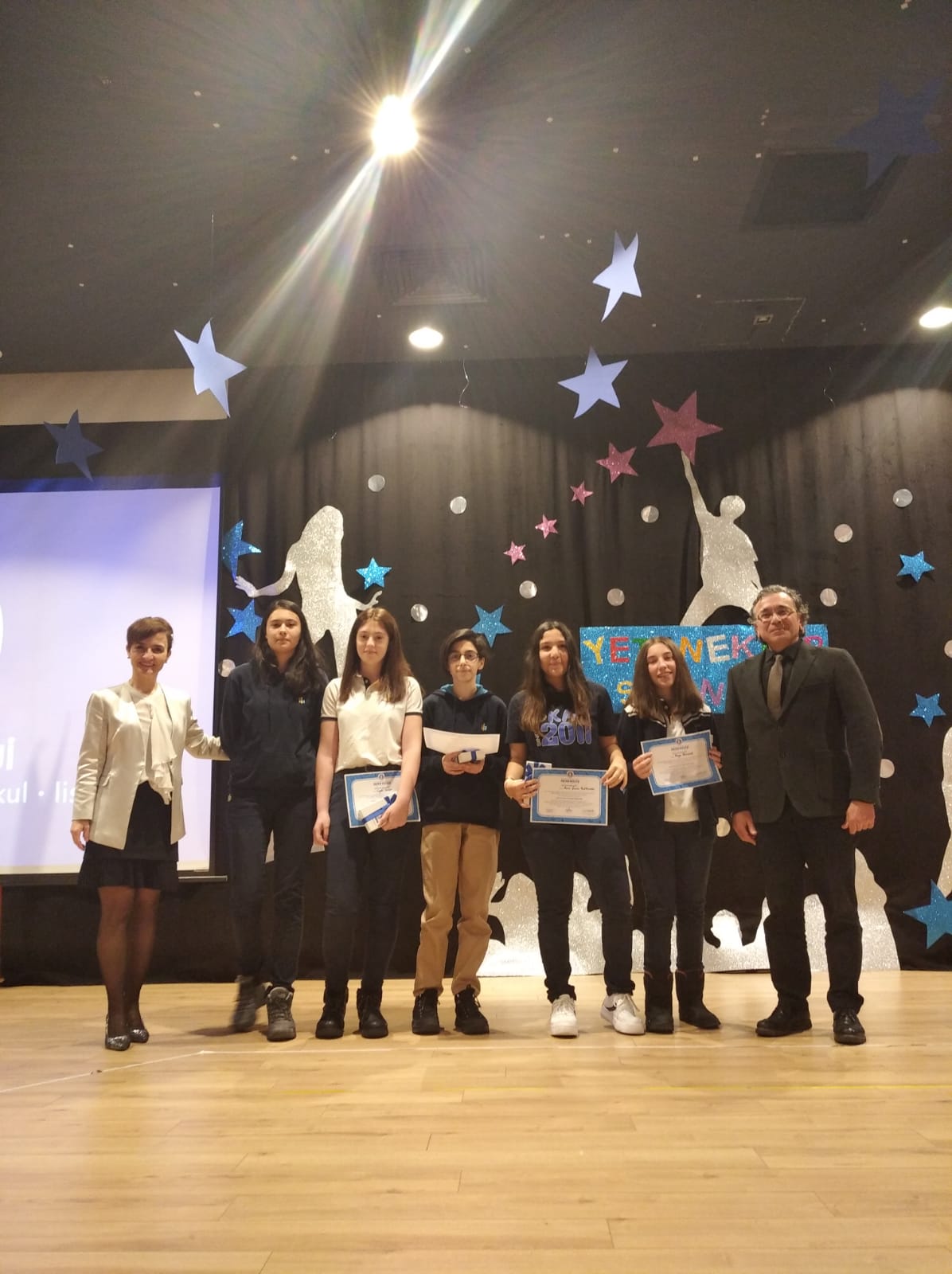1. Yarıyılımızı Karne Törenlerimizle Tamamladık