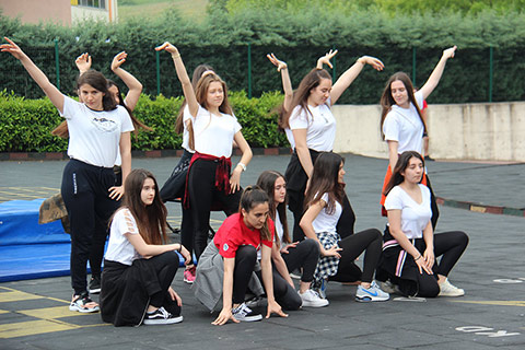 19 Mayıs Atatürk'ü Anma Gençlik ve Spor Bayramımızı Kutladık