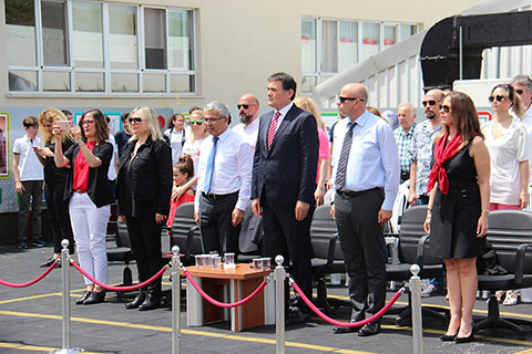 19 Mayıs Atatürk'ü Anma Gençlik ve Spor Bayramını Okul Bahçemizde Görkemli Bir Törenle Kutladık 