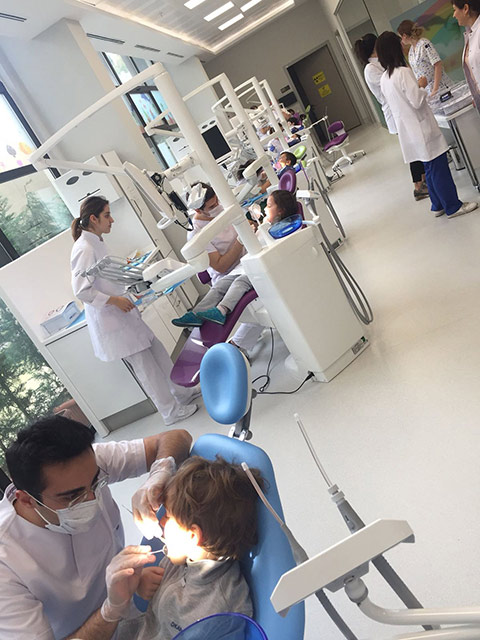 Anaokulu Hazırlık Sınıfları Öğrencilerinin Okan Üniversitesi Diş Hastanesi Gezisi 