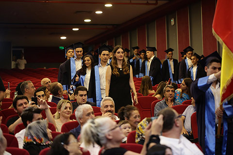 Anaokulu, Ortaokul ve Lise Öğrencilerimizin Mezuniyetlerini Coşkuyla Kutladık 