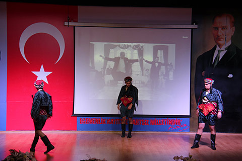 10 Kasım Atatürk'ü Anma Törenimizde Atamızı Saygı ve Özlemle Andık