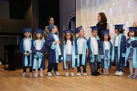 Ataşehir Kampüsü Anasınıfları Yılsonu Gösterisi ve Mezuniyet Törenimizi Gerçekleştirdik