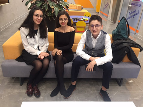 Ataşehir Kampüsü Lise Öğrencilerimiz WSC Yarışmasına Katıldı