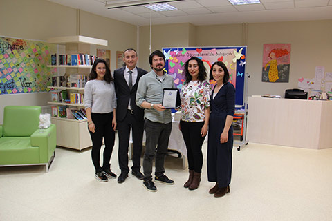 Çağdaş Yazar Hakan Bıçakçı ile Eseri Üzerine Söyleşi Gerçekleştirdik