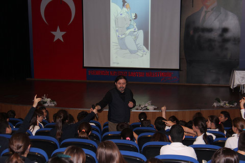 Karikatürist Hicabi Demirci ile Görsel Okuma ve Yorumlama Çalışması Yaptık