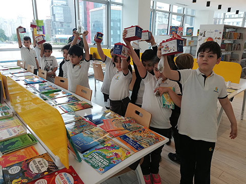 Kitap Kumbaram Sosyal Sorumluluk Projemizi Gerçekleştirdik