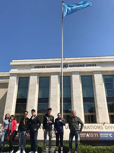 Lise Öğrencilerimiz Cern Laboratuvarı ve Birleşmiş Milletler Cenevre Ofisini Ziyaret Ettiler 