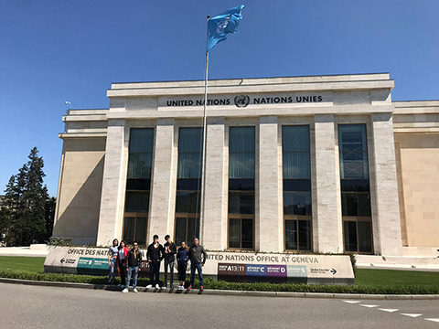 Lise Öğrencilerimiz Cern Laboratuvarı ve Birleşmiş Milletler Cenevre Ofisini Ziyaret Ettiler 