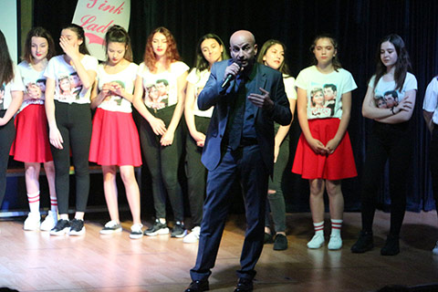 Lise Öğrencilerimiz Grease Müzikali'ni Sahnelediler