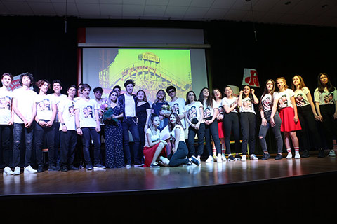 Lise Öğrencilerimiz Grease Müzikali'ni Sahnelediler