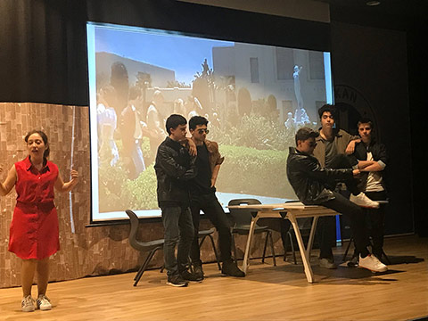 Lise Öğrencilerimiz Grease Müzikali'ni Sahnelediler