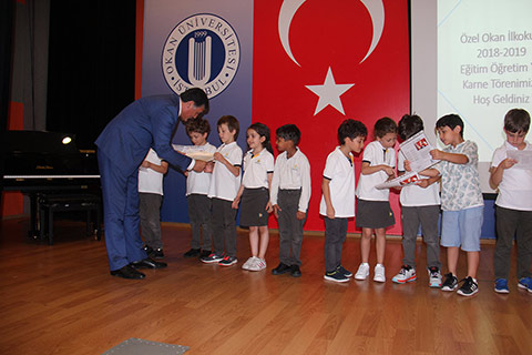 Öğrencilerimizin Karne Sevincini Paylaştık