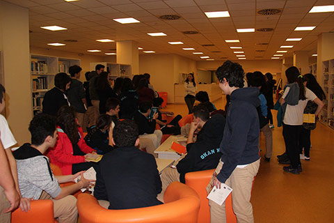 OKAN ÜNİVERSİTESİ  KÜTÜPHANESİNİ ZİYARET EDEREK, ŞİİR OKUMA ETKİNLİĞİ GERÇEKLEŞTİRDİK 