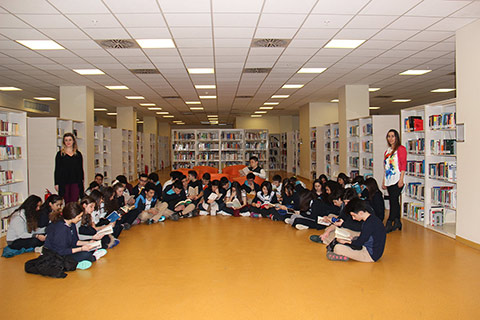 OKAN ÜNİVERSİTESİ  KÜTÜPHANESİNİ ZİYARET EDEREK, ŞİİR OKUMA ETKİNLİĞİ GERÇEKLEŞTİRDİK 