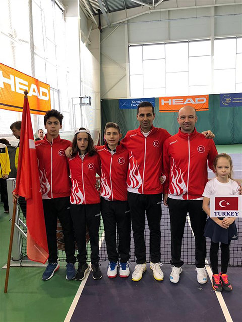 Togan Tokaç Tenis'te Yeni Başarılar Kazandı 