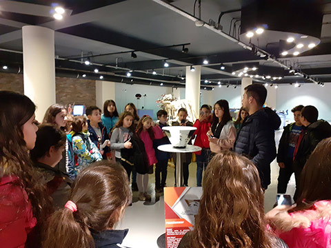 Tuzla 5. Sınıf Öğrencilerimizin Tuzla Planetaryum Gezisi