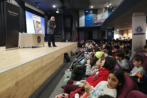 Yazar Hikmet Temel Akarsu ile Çevreci Dede İsimli Kitap Üzerine Söyleşi Etkinliği Düzenledik 