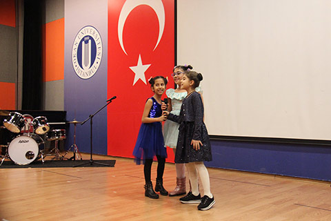 Yetenekler Sahnede