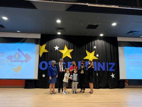 2021-2022 Eğitim Öğretim Yılının İlk Ders Zilini Coşkuyla Çaldık