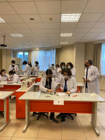 3. Kimya Aktif Deney Uygulama Yarışması” nı Düzenledik