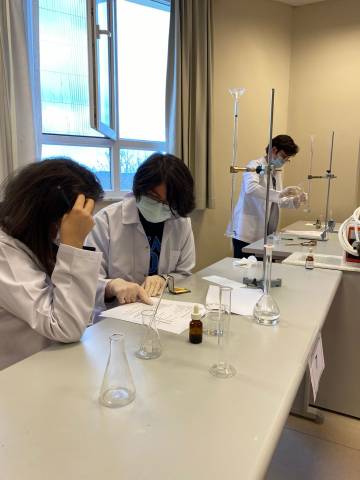 3. Kimya Aktif Deney Uygulama Yarışması”  nı Düzenledik 