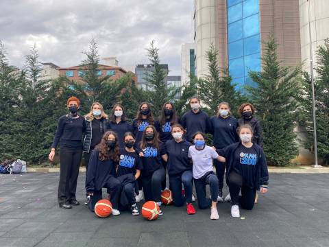 Basketbol Takımız İstanbul’da İlk 16 Takım Arasına Girdi 