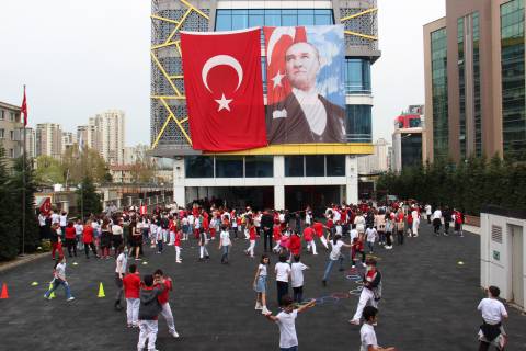 23 Nisan Ulusal Egemenlik Ve Çocuk Bayramının 102. Yılını Coşkuyla Kutladık