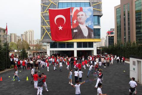 23 Nisan Ulusal Egemenlik Ve Çocuk Bayramının 102. Yılını Coşkuyla Kutladık 