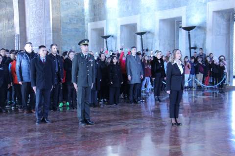 Anıtkabir Resmi Töreninde  Atamızın Manevi Huzurundaydık 