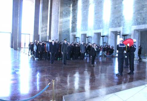 Anıtkabir Resmi Töreninde  Atamızın Manevi Huzurundaydık 