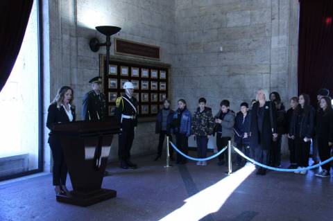 Anıtkabir Resmi Töreninde  Atamızın Manevi Huzurundaydık 