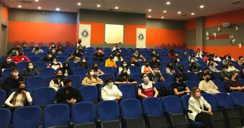 Kariyer Söyleşi Etkinliğimizde Öğrencilerimiz Uzmanlarla Buluştu