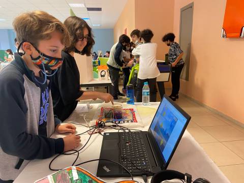 Küçük Mucitler 95 önemli projeye imza attı. 