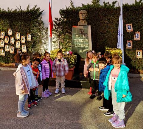 Ulu Önderimiz Mustafa Kemal Atatürk’ü Saygı, Minnet ve Şükranla Andık 