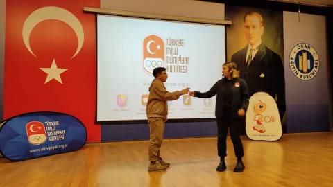 “Spor Kültürü ve Olimpik Eğitim Projesi” Sunumu ile Olimpiyat Tarihini Öğrendik