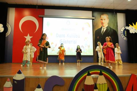 1. Sınıf Öğrencilerimizin Yıl Sonu Şenliği