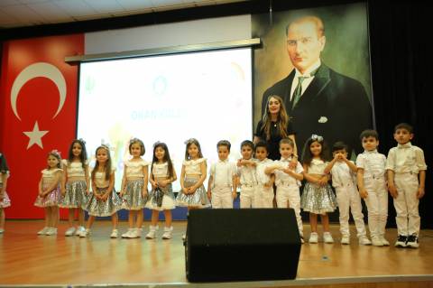 Anaokulundan İlkokula Geçiş Töreni ve Yıl Sonu Gösterisi