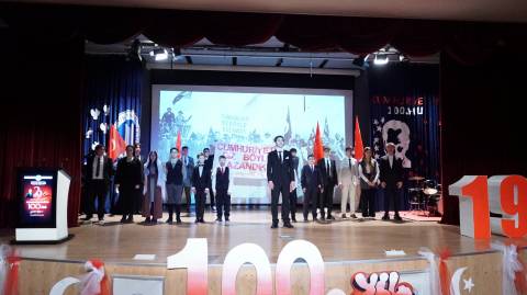 Cumhuriyetimizin 100. Yılını Görkemli Bir Törenle Kutladık