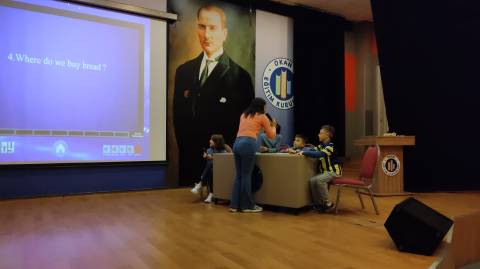 Eğlenceli QuIz Show Etkinliğimiz