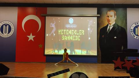 Genç Yetenekler  Sahnenin Yıldızı Oldular 