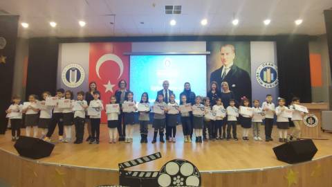 Öğrencilerimizin Karne Heyecanı ve Mutluluğunu Paylaştık