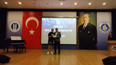 ÖĞRENCİLERİMİZİN KARNE SEVİNCİNİ PAYLAŞTIK