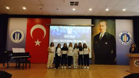 ÖĞRENCİLERİMİZİN KARNE SEVİNCİNİ PAYLAŞTIK