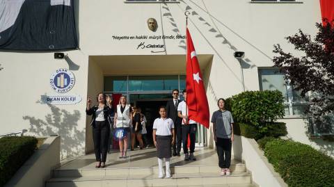 Okan Kolejinde İlk Ders Zili Çaldı