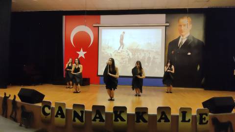 Çanakkale Zaferi'nin 109. Yıldönümünde, Gazi Mustafa Kemal Atatürk'ü, Şehitlerimizi Andık 