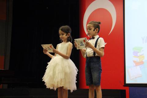 1. Sınıf Öğrencilerimizin Yıl Sonu Gösterisinde Öğrencilerimizle Gurur Duyduk