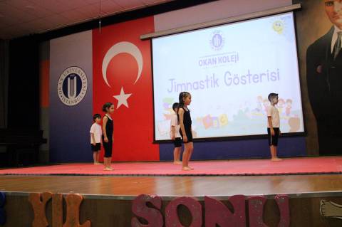1. Sınıf Öğrencilerimizin Yıl Sonu Gösterisinde Öğrencilerimizle Gurur Duyduk
