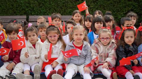 19 Mayıs Atatürk'ü Anma Gençlik ve Spor Bayramımızın 105.Yılını Coşkuyla Kutladık 